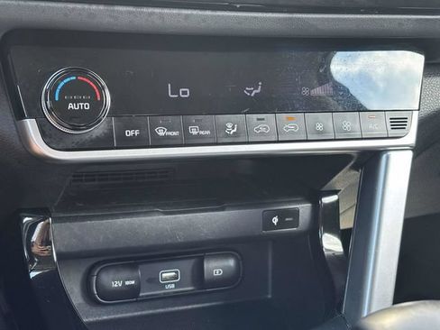 Used 2021 Kia Seltos SX AWD/4WD image 17