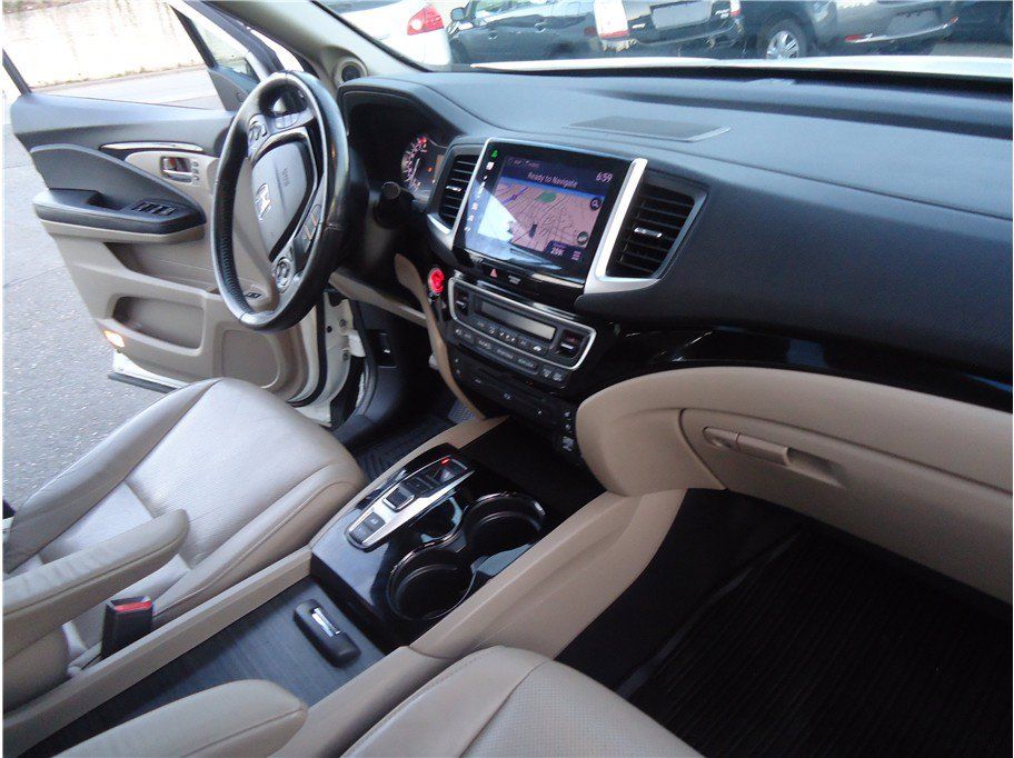 Used 2016 Honda Pilot Elite image 30