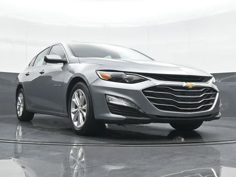 Used 2024 Chevrolet Malibu LT image 24