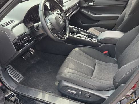 Used 2024 Honda Accord Sport image 17