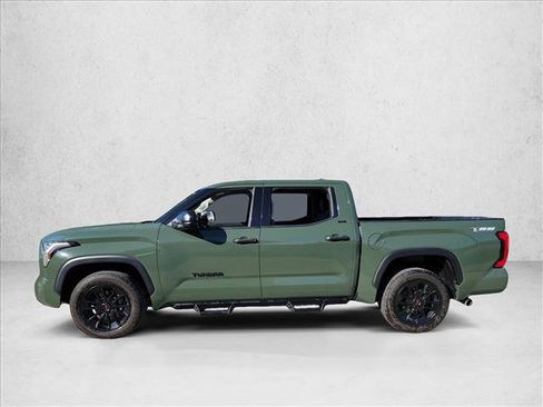 Used 2022 Toyota Tundra SR5 image 7
