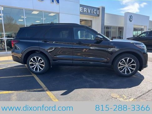 New 2026 Ford Explorer ST-Line image 8