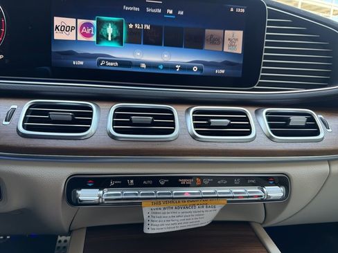 New 2026 Mercedes-Benz GLS 450 4MATIC image 38