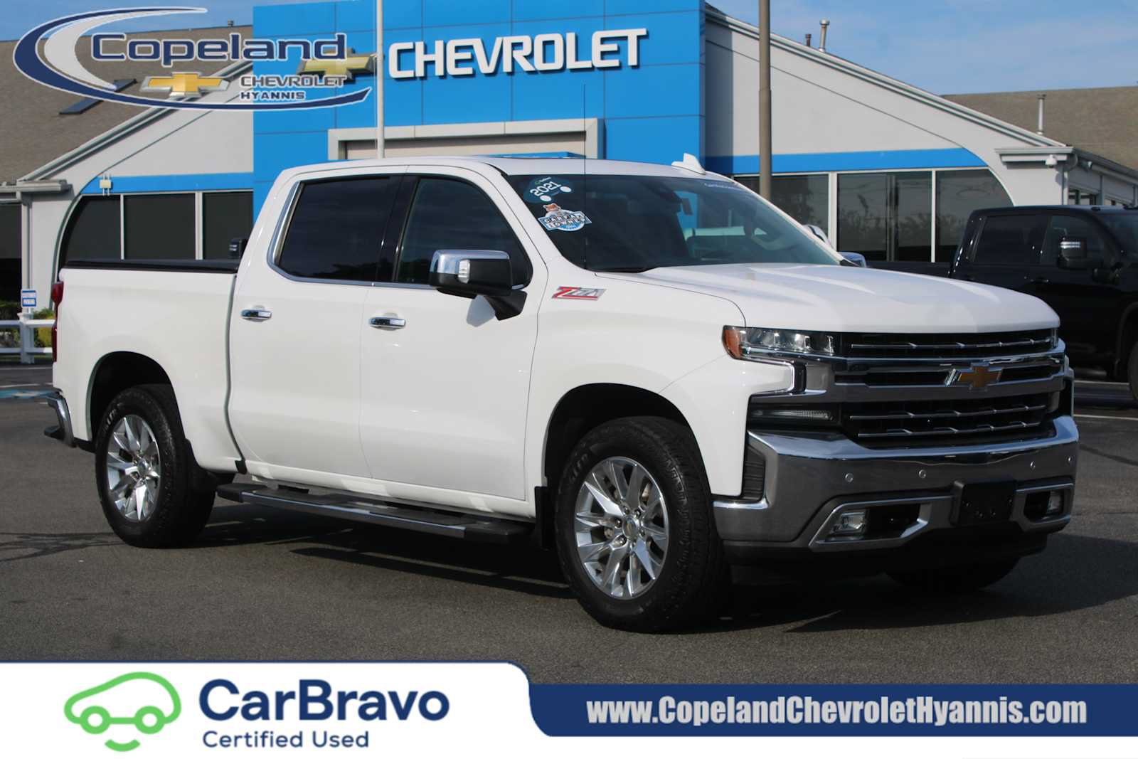 Certified 2021 Chevrolet Silverado 1500 LTZ w/ LTZ Premium Package AWD/4WD image 1