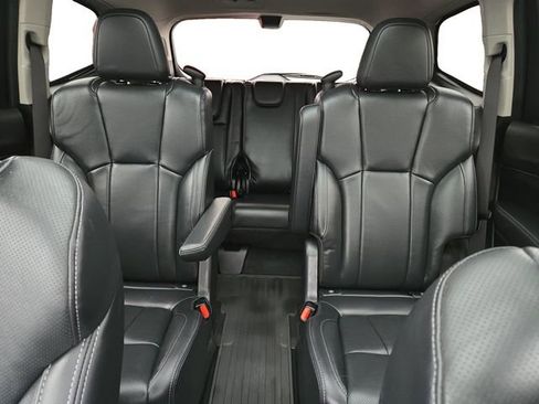 Used 2024 Subaru Ascent Touring w/ Popular Package #2 image 38