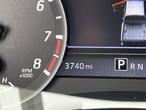 Certified 2025 Nissan Frontier SV w/ SV Convenience Package image 13