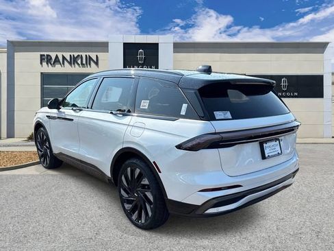New 2026 Lincoln Nautilus Reserve AWD/4WD image 5