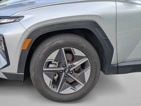 Used 2026 Hyundai Tucson SEL FWD image 14