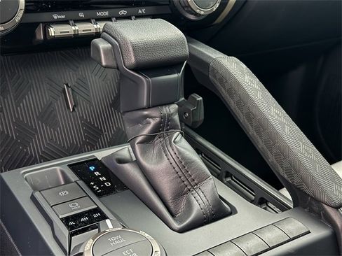 New 2026 Toyota Tacoma SR5 image 15