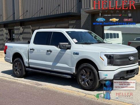 Used 2024 Ford F150 Lightning XLT AWD/4WD image 1