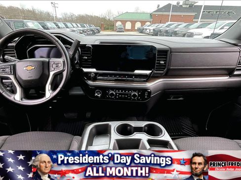 Used 2023 Chevrolet Silverado 1500 LT image 12