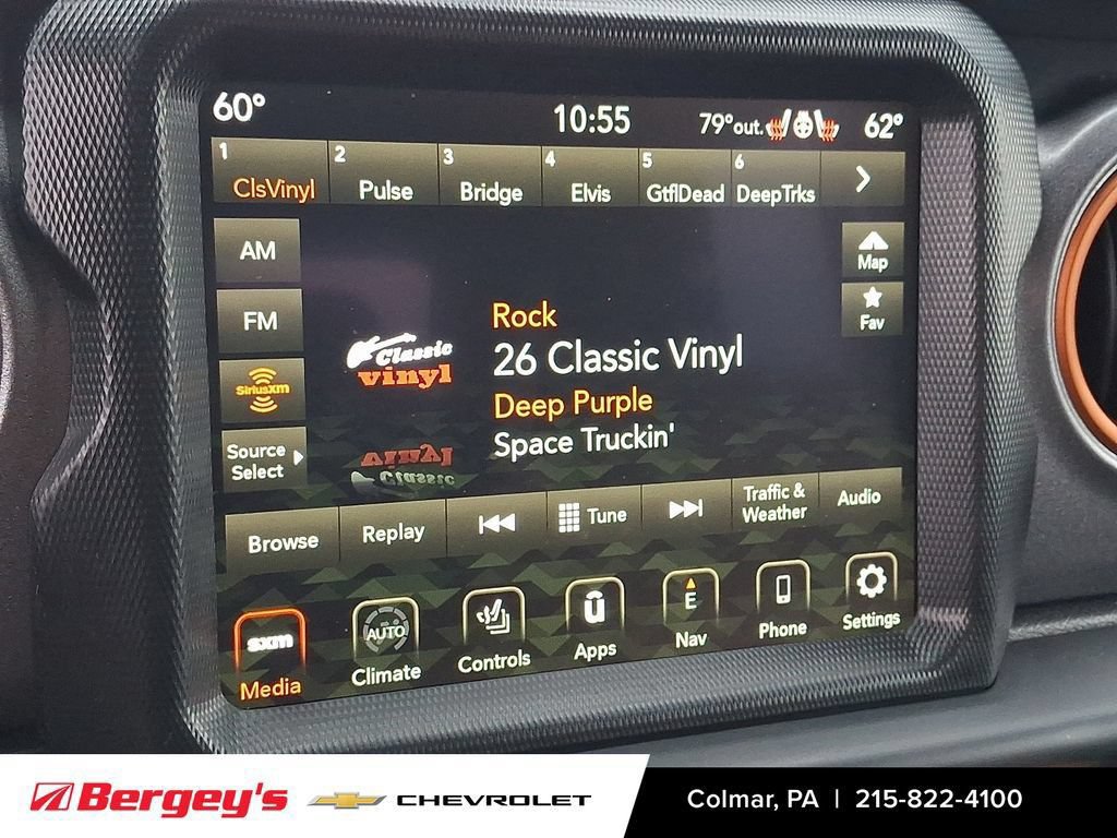Used 2023 Jeep Gladiator Mojave w/ Cold Weather Group AWD/4WD image 21
