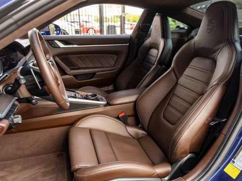 Certified 2025 Porsche 911 Turbo S AWD/4WD image 5