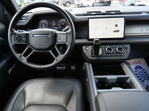 Used 2025 Land Rover Defender 130 X AWD/4WD image 20