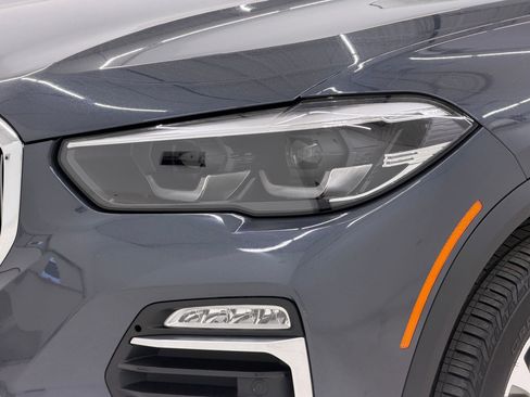Used 2021 BMW X5 xDrive40i w/ Premium Package image 11