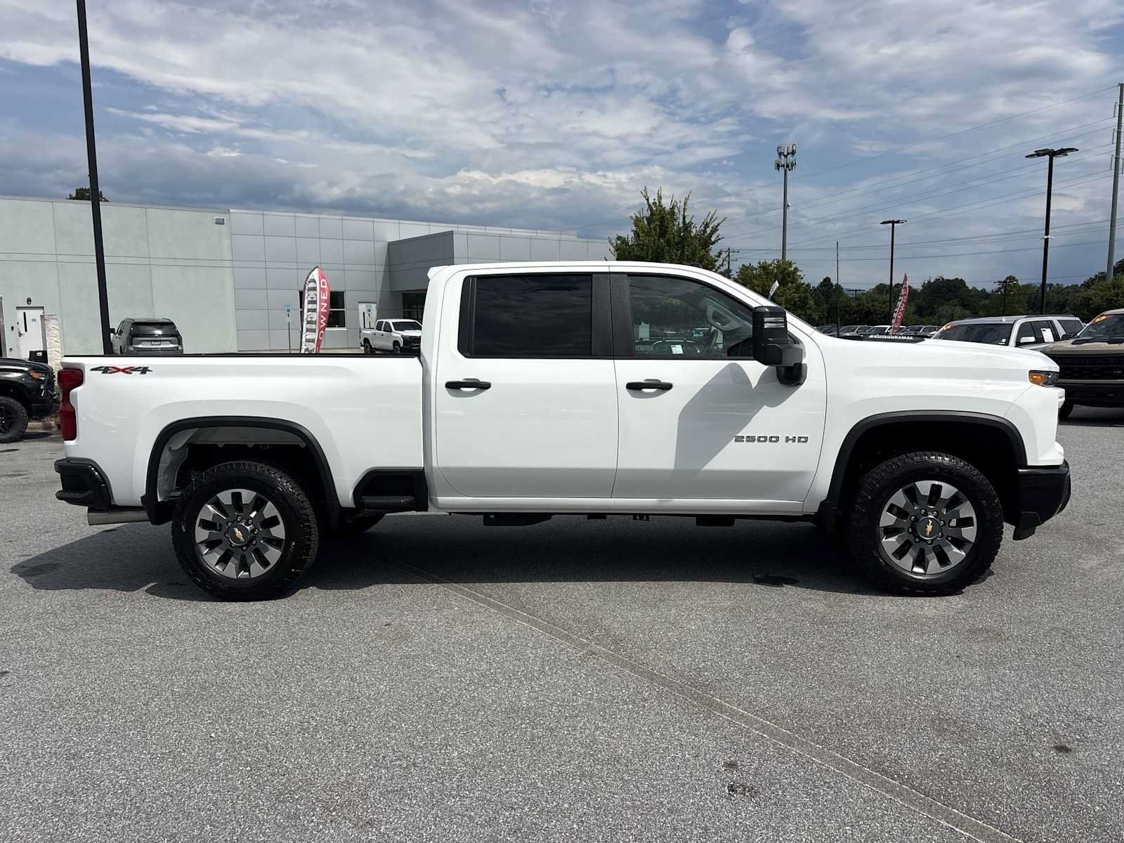 New 2026 Chevrolet Silverado 2500 Custom w/ Custom Value Package AWD/4WD image 5