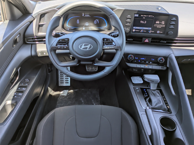 New 2026 Hyundai Elantra Sport FWD image 13