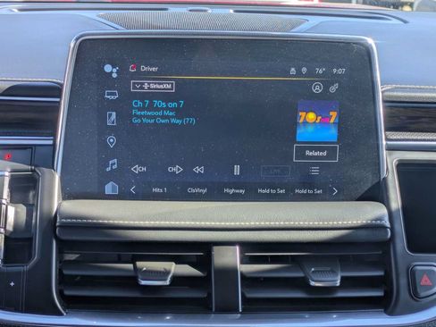 Used 2023 Chevrolet Tahoe Premier AWD/4WD image 27