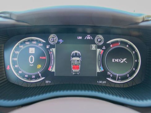 Used 2022 Aston Martin DBX image 15