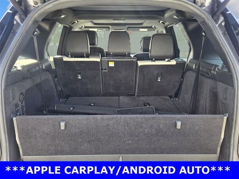 Used 2023 Land Rover Discovery HSE R-Dynamic image 7