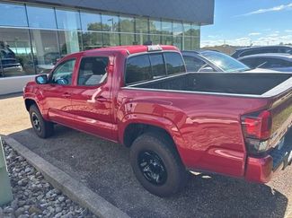 Used 2021 Toyota Tacoma SR AWD/4WD video 2