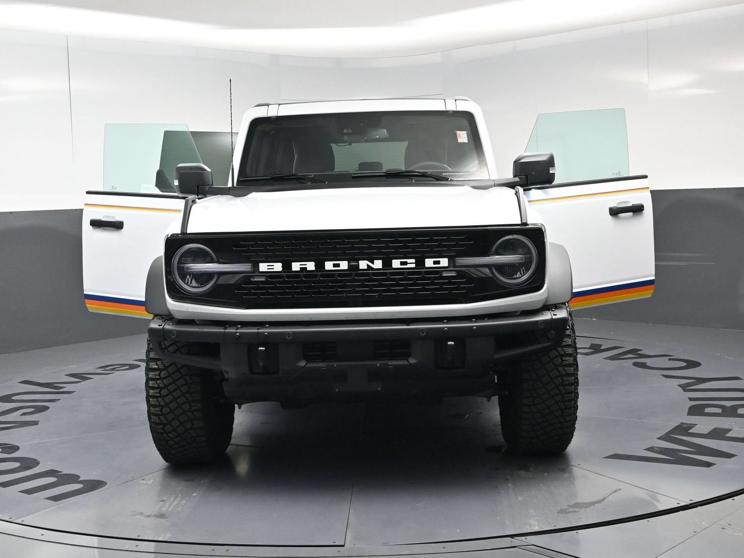 Used 2024 Ford Bronco Wildtrak AWD/4WD image 22