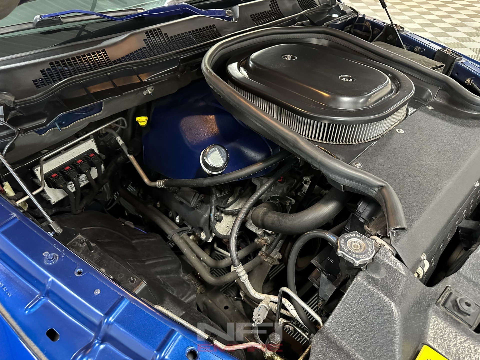Used 2011 RAM 1500 R/T w/ Remote Start & Security Group RWD image 38