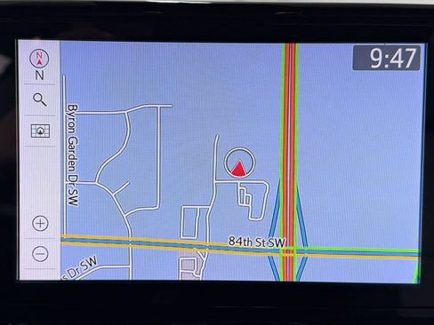 Used 2021 Toyota Sienna XSE image 23