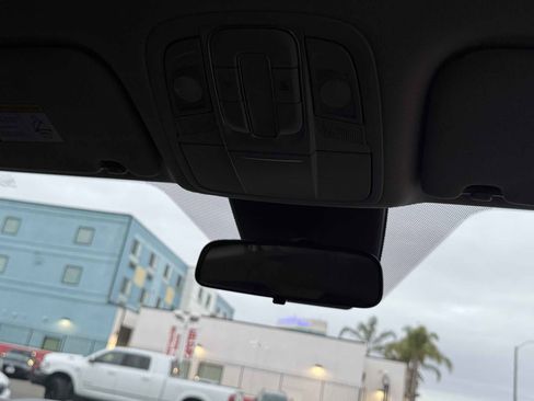 Used 2020 Hyundai Santa Fe SE image 66