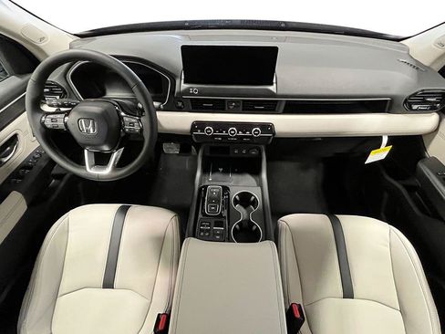 New 2026 Honda Pilot image 25
