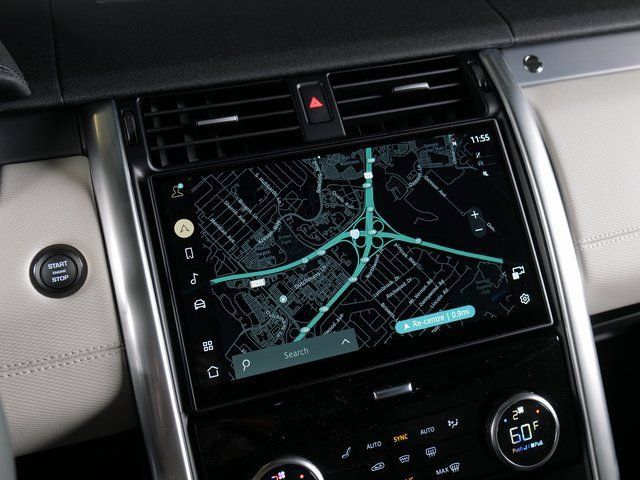 New 2026 Land Rover Discovery Dynamic SE AWD/4WD image 16
