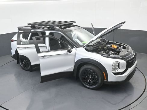 New 2026 Mitsubishi Outlander Trail Edition image 79