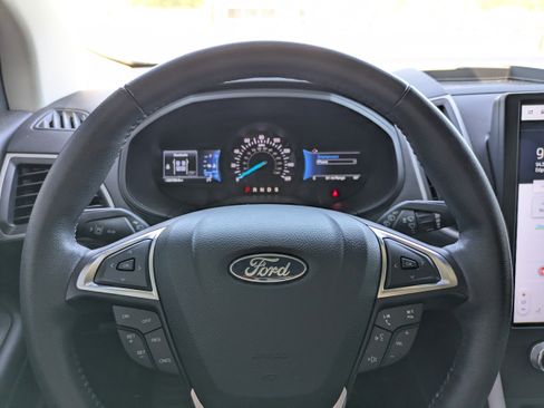 Certified 2023 Ford Edge SEL w/ Convenience Package AWD/4WD image 24