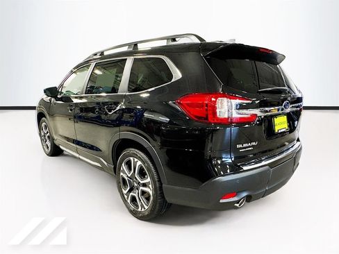 New 2026 Subaru Ascent Limited AWD/4WD image 7