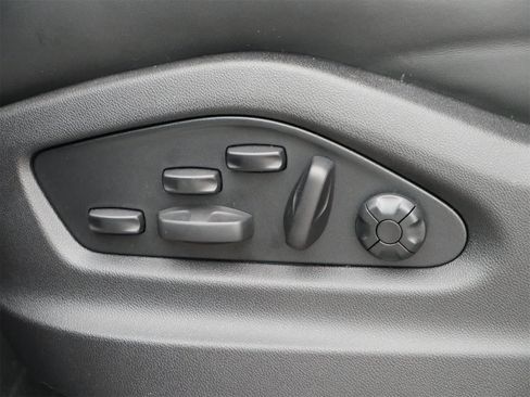 New 2026 Porsche Cayenne S image 10