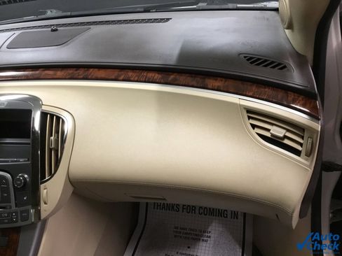 Used 2010 Buick LaCrosse CXL image 38