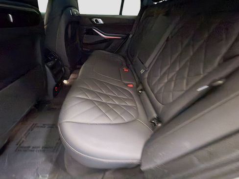 Used 2024 BMW X5 sDrive40i w/ Premium Package RWD image 13