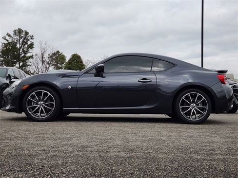 Used 2017 Toyota 86 860 Special Edition image 8