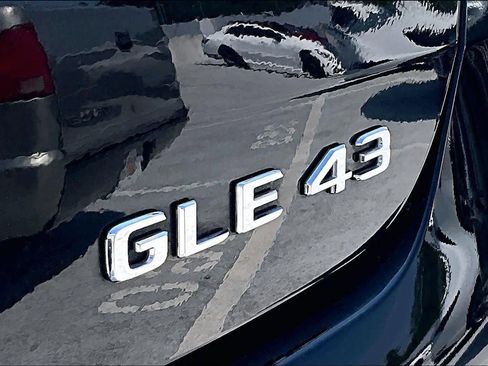 Used 2018 Mercedes-Benz GLE 43 AMG 4MATIC Coupe w/ Premium 3 Package image 31