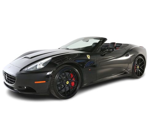 Used 2010 Ferrari California RWD image 13