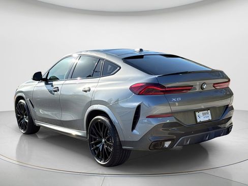 New 2026 BMW X6 xDrive40i image 3