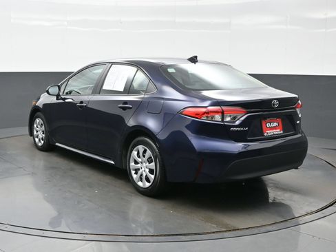 Used 2024 Toyota Corolla LE FWD image 4