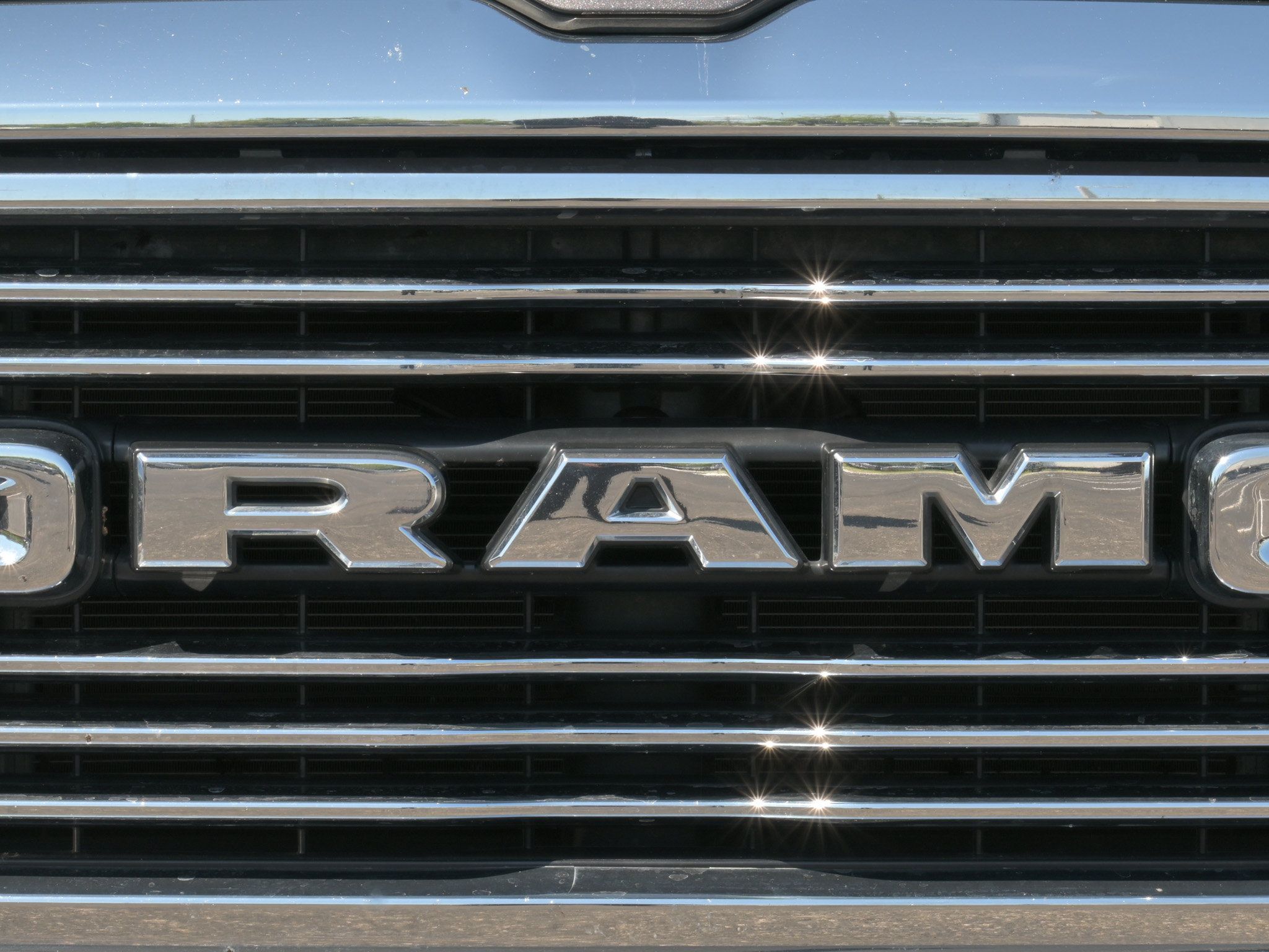 Used 2024 RAM 1500 Laramie RWD image 43