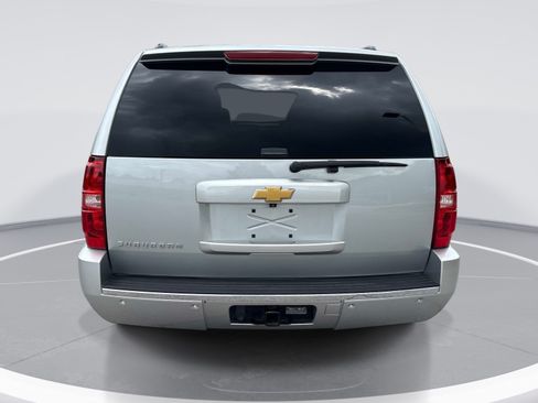Used 2013 Chevrolet Suburban LTZ AWD/4WD image 7