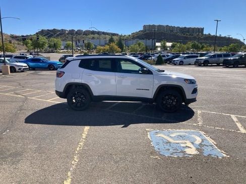 New 2026 Jeep Compass Latitude AWD/4WD image 6