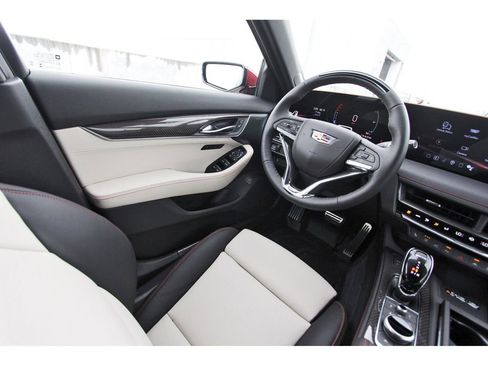 New 2026 Cadillac CT5 V RWD image 8