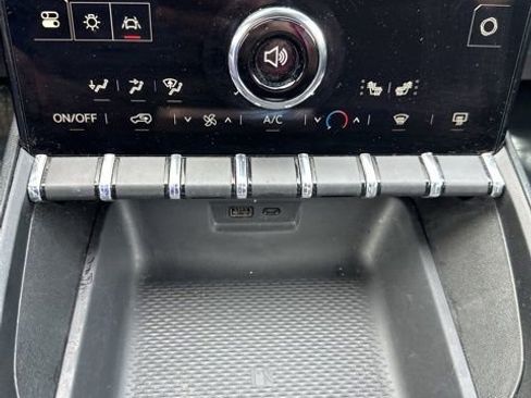 Used 2025 GMC Terrain Elevation image 26