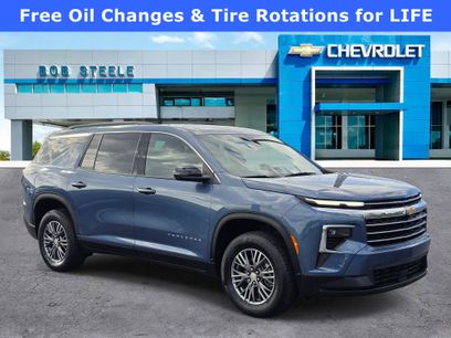 Certified 2025 Chevrolet Traverse LT