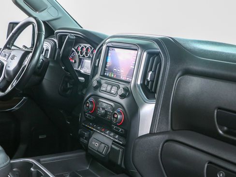 Used 2021 Chevrolet Silverado 1500 LT Trail Boss w/ Convenience Package II AWD/4WD image 29