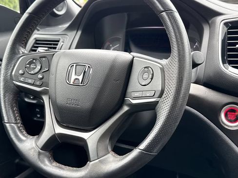 Used 2023 Honda Passport TrailSport image 13